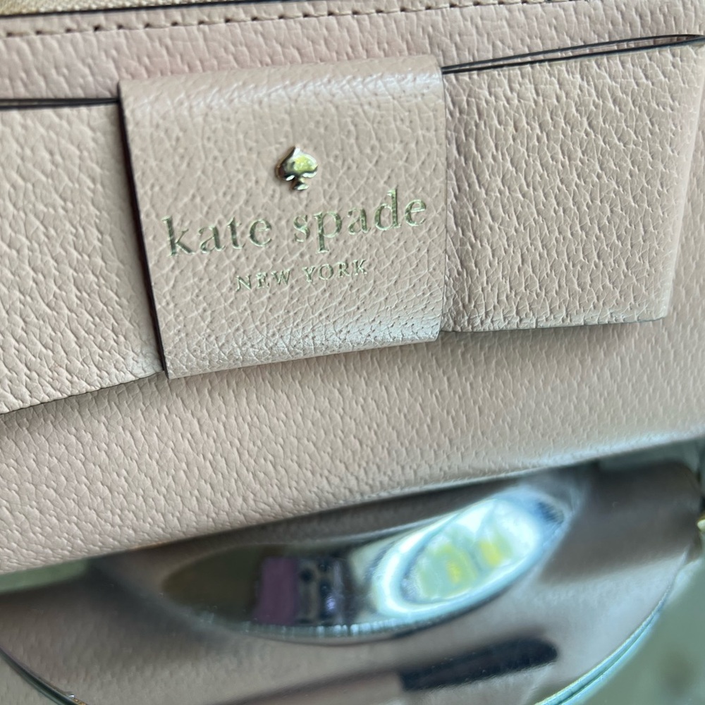 Kate Spade Pink Pebbled Leather Wallet - Picture 4 of 12